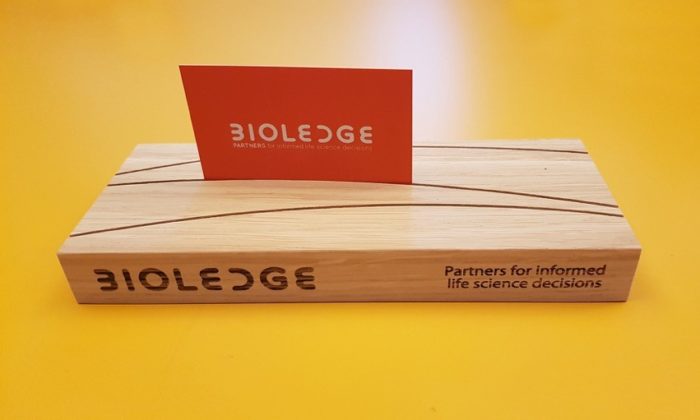Bioledge-conception-porte-carte-bois